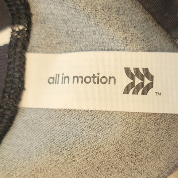 All In Motion Women's Black White Floral Running Workout Leggings - Picture 5 of 7